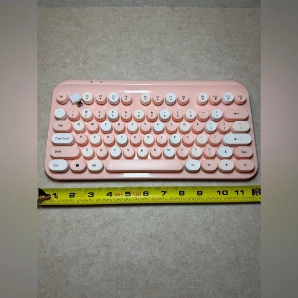 Xo Poppy Wireless Pink Keyboard Model: PY-TYPKBMS NWOT Includes Pink Mouse - Picture 4 of 10